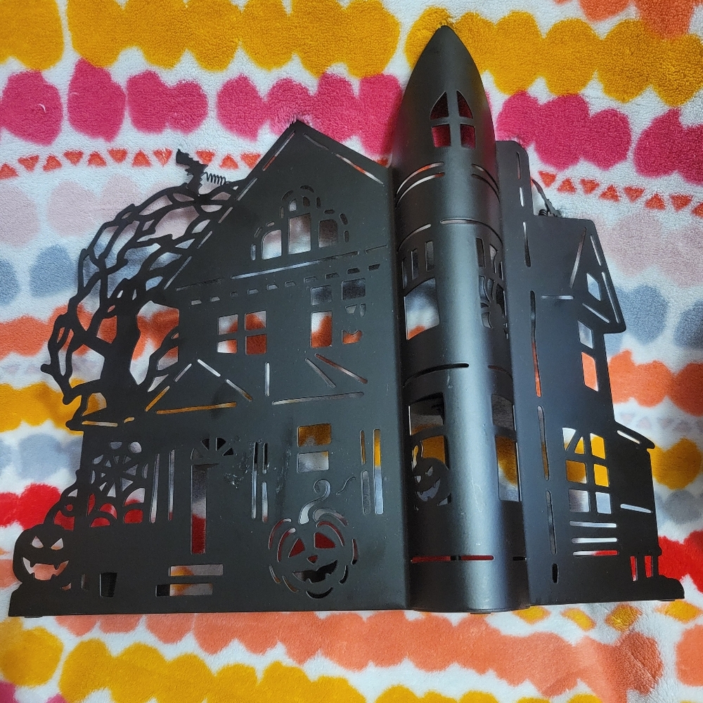 Yankee Candle Metal Halloween Haunted House 5 Tea Light Holder